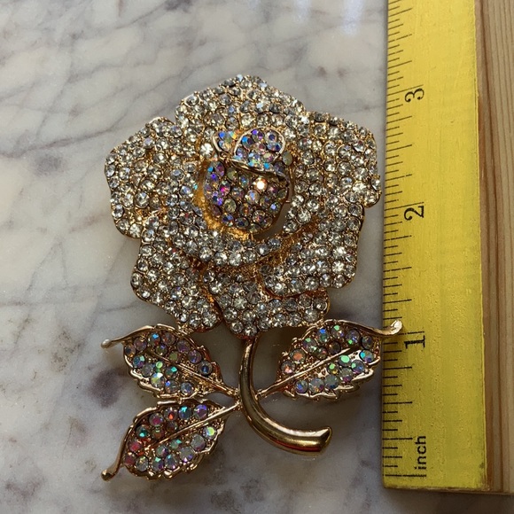 NWT Large Rose Brooch Pin White Rhinestones 3” - Picture 5 of 6